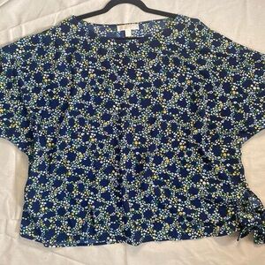 Michael Kors Navy Floral Short Sleeve Tie-Hem Blouse